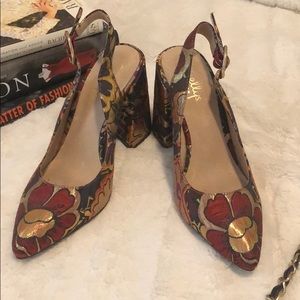 SHELLYS LONDON BLOCK HEEL